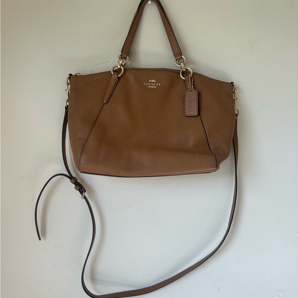 Coach Tan Leather Shoulder Bag - Picture 2 of 8